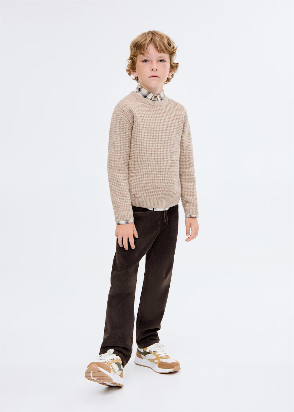 Straight-leg corduroy trousers